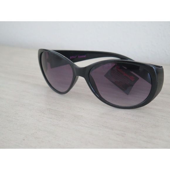 Betsey Johnson x Betseyville Women's Black Designer Sunglasses - Picture 3 of 7